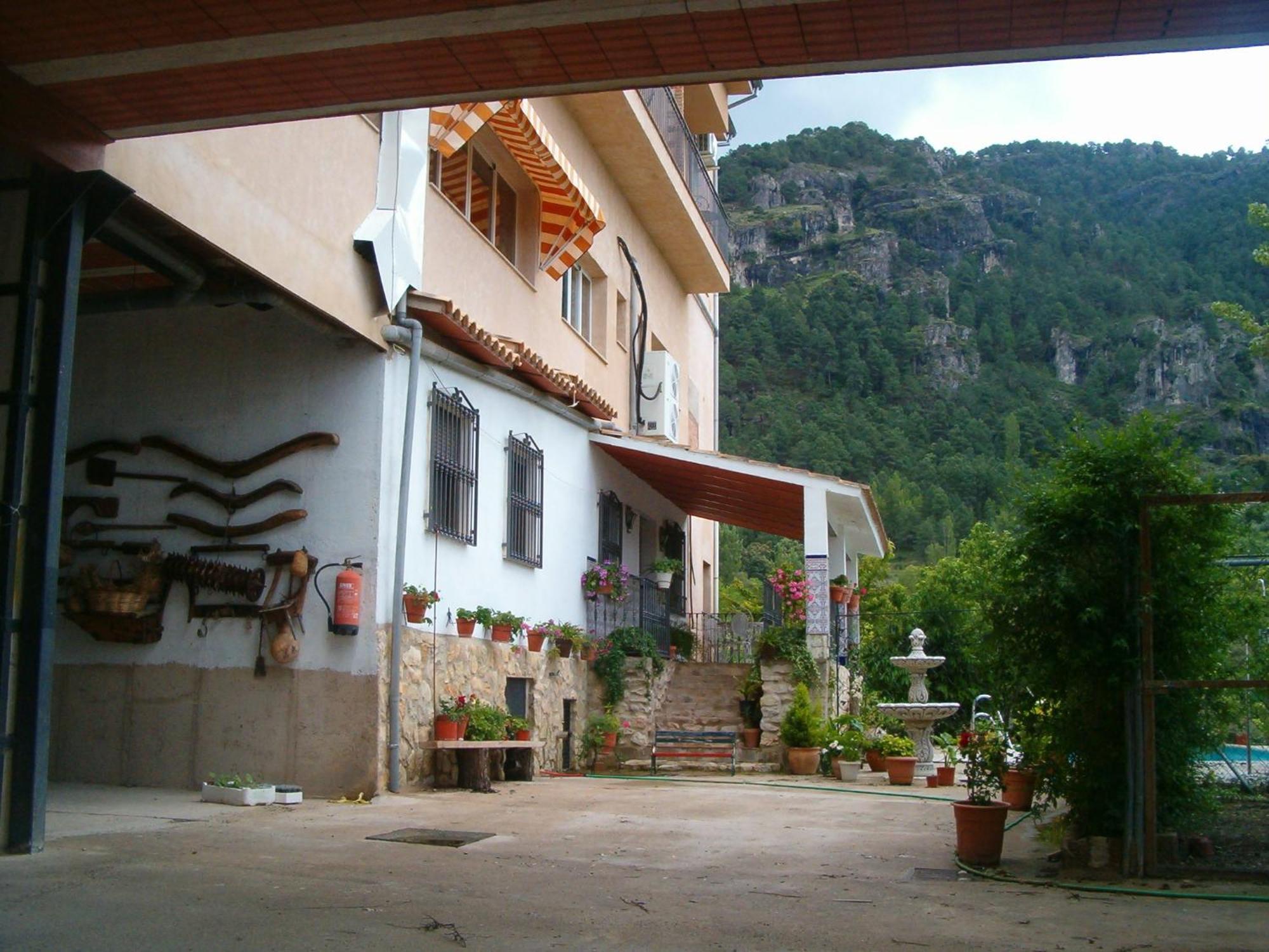 Hotel San Julian Burunchel Екстериор снимка